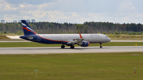 Airbus A321 аэропорт Шереметьево