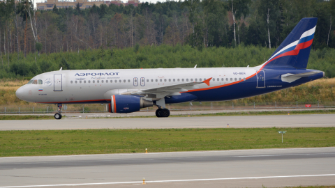 Airbus A320 аэропорт Шереметьево