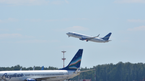 Boeing 737 аэропорт Внуково